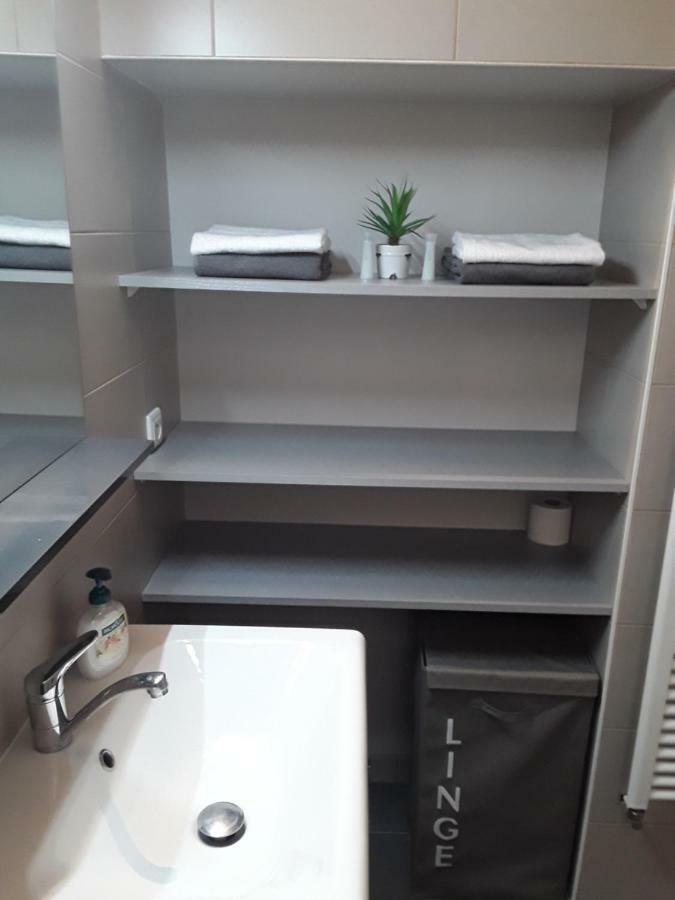 Apartment With Car Park - Charonne Neighborhood Paris Bagian luar foto